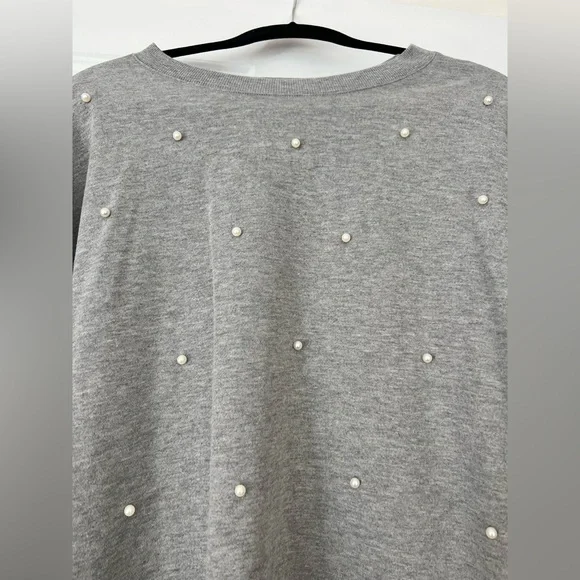 Gray casual dress with Pearls - Picture 2 of 6